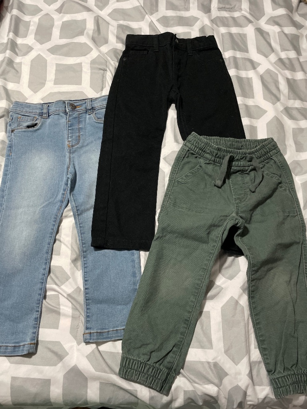 3 pairs of pants